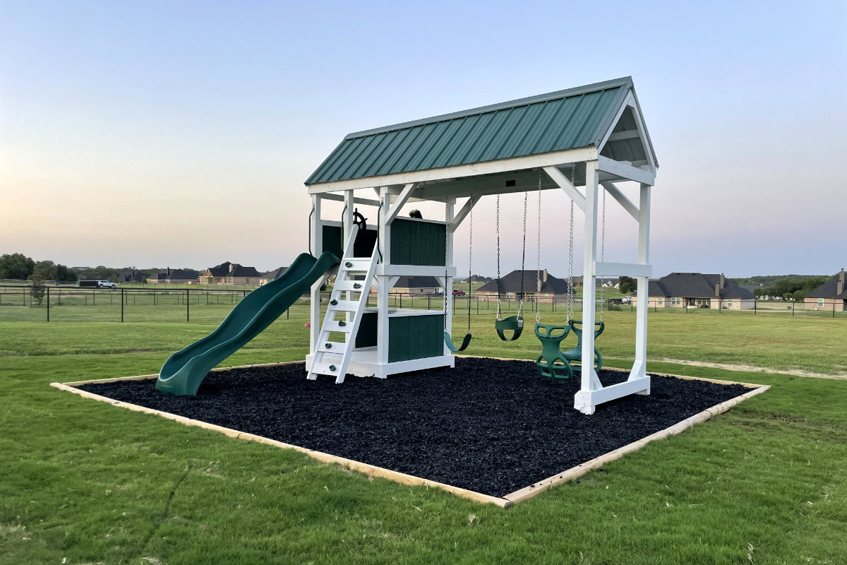 Custom Deluxe Package Playset - 5x15 (P10010)