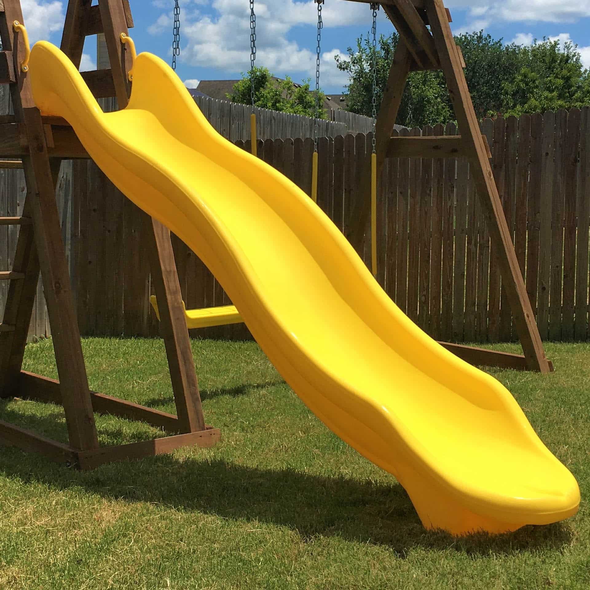 Heavy-duty Super Scoop Avalanche slide