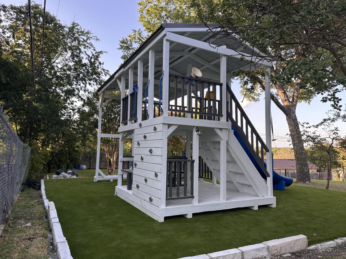 10x20 Deluxe Playset with Stairs and Dual Glider - photo 6